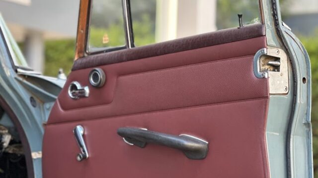 1965 Mercedes-Benz 220S Fintail