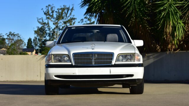 1997 Mercedes-Benz C-Class C180 Classic Manual